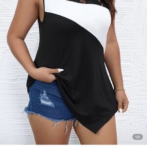 SHEIN Asymmetrical Black and White Tank Top